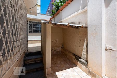 Casa para alugar com 360m², 3 quartos e 2 vagasCorredor