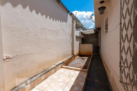 Casa para alugar com 360m², 3 quartos e 2 vagasCorredor