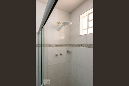 Casa para alugar com 360m², 3 quartos e 2 vagasBanheiro Social