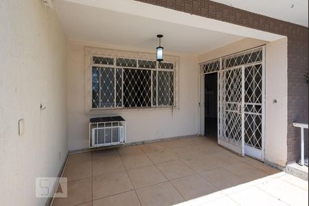 Casa para alugar com 360m², 3 quartos e 2 vagasVaranda do Quarto 1