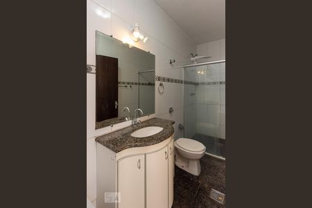 Casa para alugar com 360m², 3 quartos e 2 vagasBanheiro Suíte