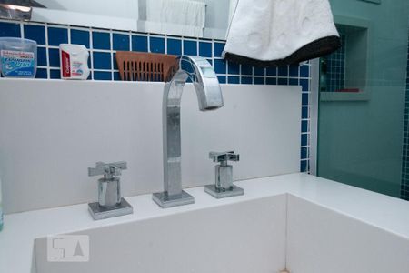 Casa à venda com 200m², 3 quartos e 4 vagasBanheiro Suite