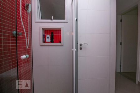 Casa à venda com 200m², 3 quartos e 4 vagasBanheiro