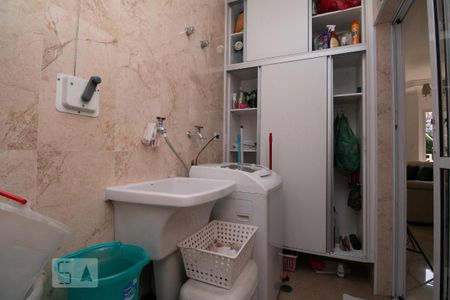 Casa à venda com 200m², 3 quartos e 4 vagasÁrea de Serviço