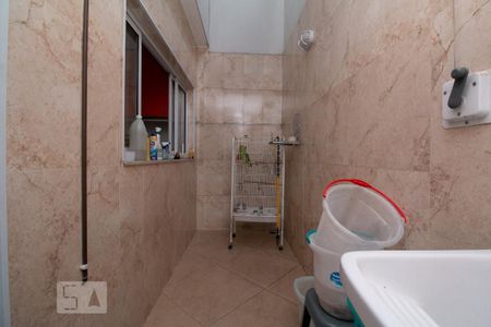 Casa à venda com 200m², 3 quartos e 4 vagasÁrea de Serviço