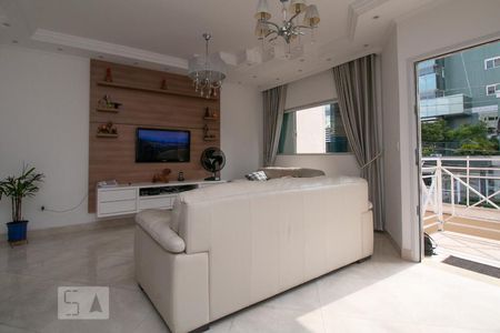 Sala de casa à venda com 3 quartos, 200m² em Tatuapé, São Paulo