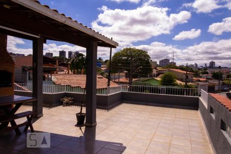 Casa à venda com 122m², 2 quartos e 3 vagasVaranda gourmet