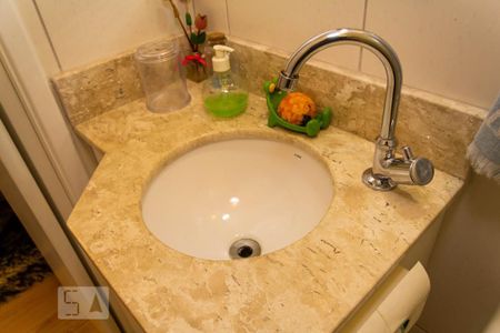 Casa à venda com 122m², 2 quartos e 3 vagasSuíte do Quarto 1