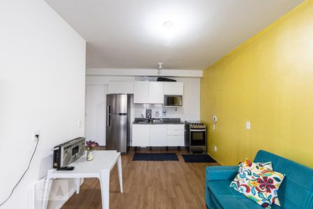Sala e cozinha de apartamento para alugar com 1 quarto, 41m² em Tatuapé, São Paulo