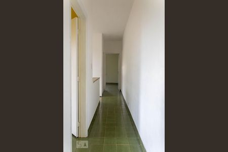 Corredor de casa à venda com 3 quartos, 170m² em Vila Santana, São Paulo