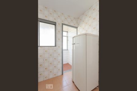 Cozinha de apartamento para alugar com 1 quarto, 38m² em São Geraldo, Porto Alegre