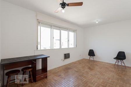 Dormitório de apartamento para alugar com 1 quarto, 38m² em São Geraldo, Porto Alegre