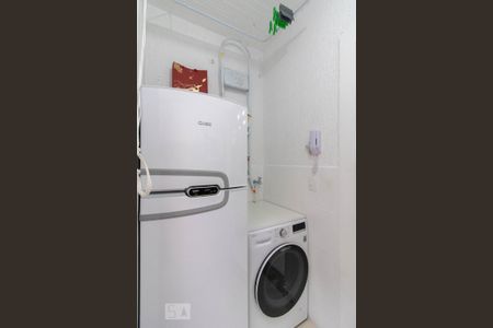 Casa de condomínio para alugar com 35m², 1 quarto e sem vagaÁrea de Serviço / Cozinha