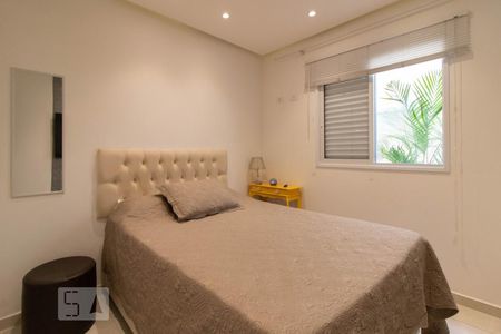 Quarto de casa de condomínio para alugar com 1 quarto, 35m² em Vila Gustavo, São Paulo