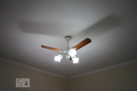 Casa à venda com 330m², 3 quartos e 8 vagasSala