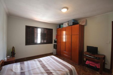 Casa à venda com 330m², 3 quartos e 8 vagasQuarto 2