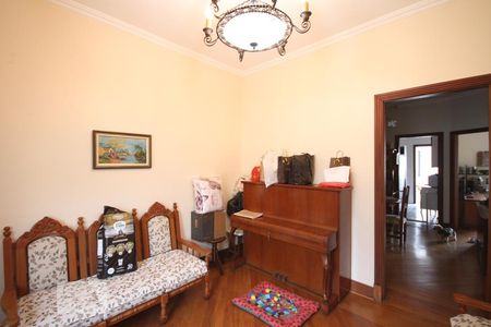 Sala de casa à venda com 3 quartos, 330m² em Cambuci, São Paulo