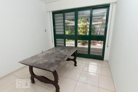 Sala de Jantar de casa à venda com 4 quartos, 250m² em São João, Porto Alegre