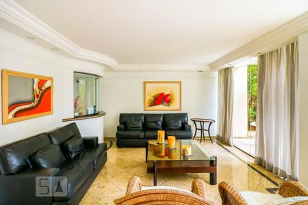 Apartamento à venda com 84m², 3 quartos e 1 vagaHall de entrada