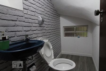 Lavabo de casa à venda com 3 quartos, 200m² em Chácara Santo Antônio (zona Sul), São Paulo