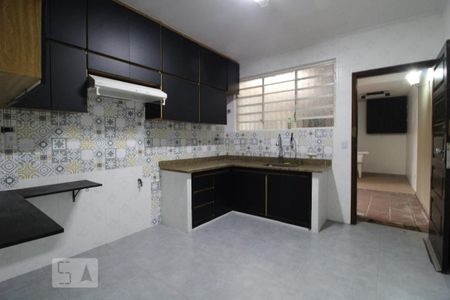 Casa à venda com 200m², 3 quartos e 2 vagasCozinha
