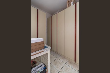 Casa à venda com 300m², 3 quartos e 4 vagasQuarto de Serviço