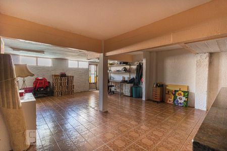 Casa à venda com 300m², 3 quartos e 4 vagasGaragem