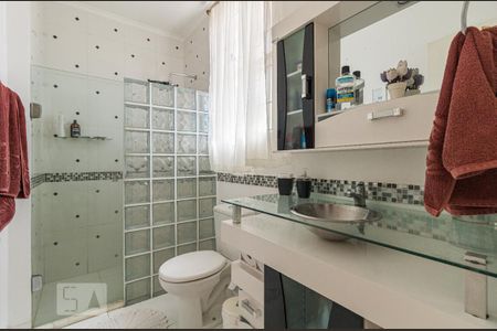 Casa à venda com 300m², 3 quartos e 4 vagasBanheiro Social