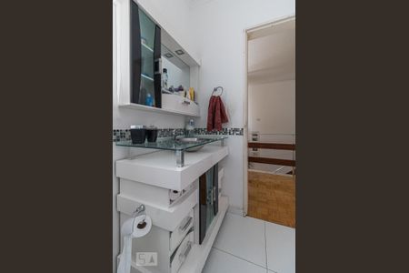Casa à venda com 300m², 3 quartos e 4 vagasBanheiro Social
