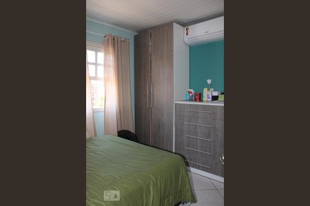 Quarto 1 de casa à venda com 3 quartos, 75m² em São Luís, Canoas