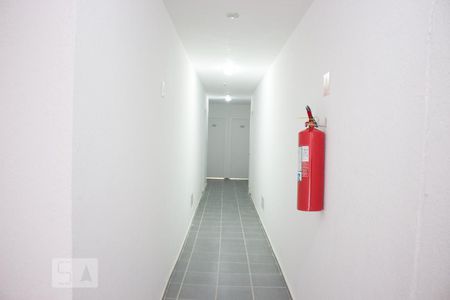 Apartamento à venda com 45m², 2 quartos e sem vaga Apartamento à venda com 45m², 2 quartos e sem vagaCorredor