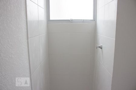 Apartamento à venda com 45m², 2 quartos e sem vaga Apartamento à venda com 45m², 2 quartos e sem vagaBanheiro