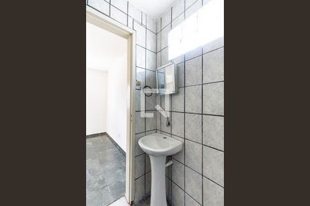 Banheiro de casa para alugar com 1 quarto, 40m² em Vila Moinho Velho, São Paulo