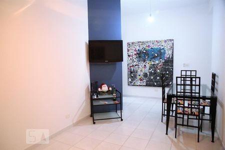 Sala de apartamento para alugar com 1 quarto, 58m² em Canto do Forte, Praia Grande