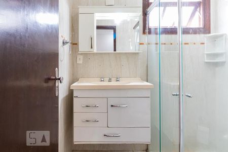 Casa à venda com 110m², 3 quartos e 2 vagas Casa à venda com 110m², 3 quartos e 2 vagasBanheiro