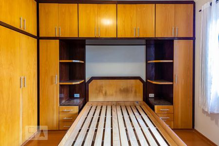 Casa à venda com 110m², 3 quartos e 2 vagas Casa à venda com 110m², 3 quartos e 2 vagasQuarto 3