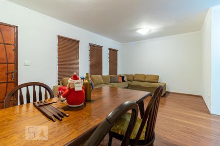 Sala de casa à venda com 3 quartos, 110m² em Jardim Santa Cruz (campo Grande), São Paulo