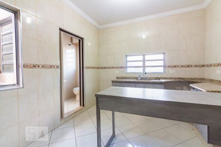 Casa à venda com 555m², 2 quartos e 1 vagaCozinha