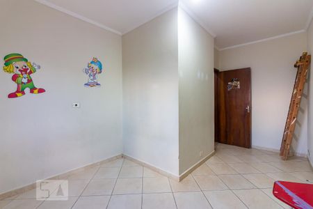 Casa à venda com 555m², 2 quartos e 1 vagaSuíte 2
