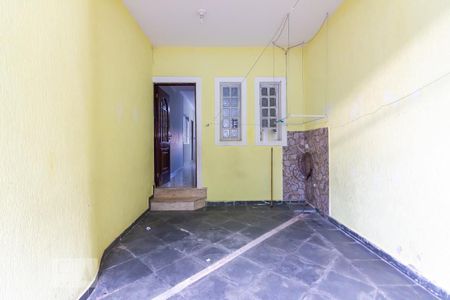 Casa à venda com 555m², 2 quartos e 1 vagaGaragem