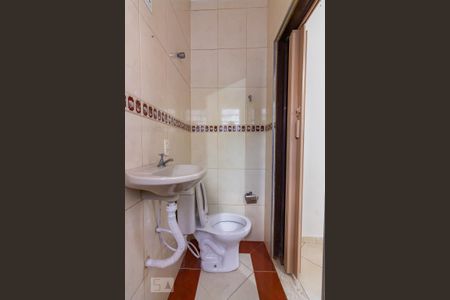 Casa à venda com 555m², 2 quartos e 1 vagaBanheiro