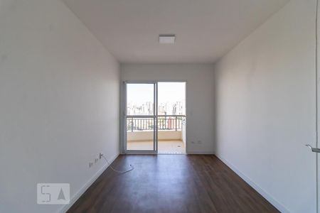 Sala de apartamento para alugar com 3 quartos, 88m² em Vila Gumercindo, São Paulo