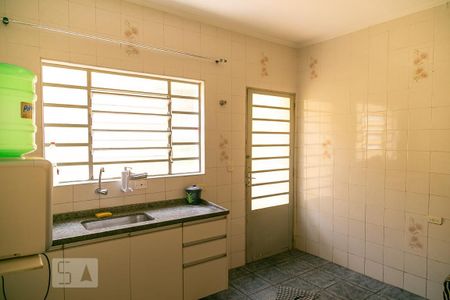 Casa para alugar com 70m², 2 quartos e sem vagaCozinha