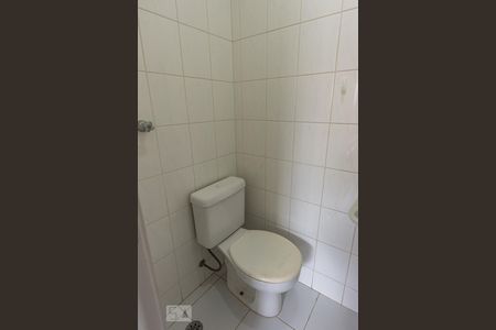 Apartamento à venda com 200m², 4 quartos e 4 vagas Apartamento à venda com 200m², 4 quartos e 4 vagasQuarto de serviço