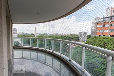Varanda de apartamento à venda com 4 quartos, 200m² em Vila Mariana, São Paulo