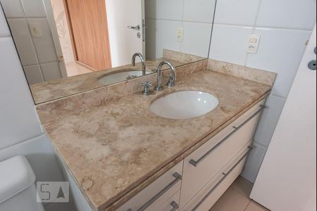 Apartamento à venda com 200m², 4 quartos e 4 vagas Apartamento à venda com 200m², 4 quartos e 4 vagasPia