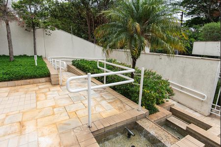 Apartamento à venda com 200m², 4 quartos e 4 vagas Apartamento à venda com 200m², 4 quartos e 4 vagasRampa de acesso