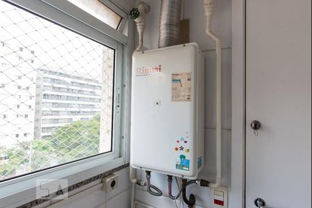 Apartamento à venda com 200m², 4 quartos e 4 vagas Apartamento à venda com 200m², 4 quartos e 4 vagasAquecedor a gás