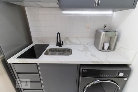 Studio para alugar com 25m², 1 quarto e sem vaga Studio para alugar com 25m², 1 quarto e sem vagaCozinha