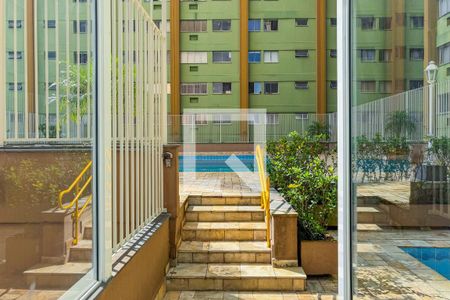 Apartamento à venda com 43m², 1 quarto e 1 vagaÁrea comum - Piscina